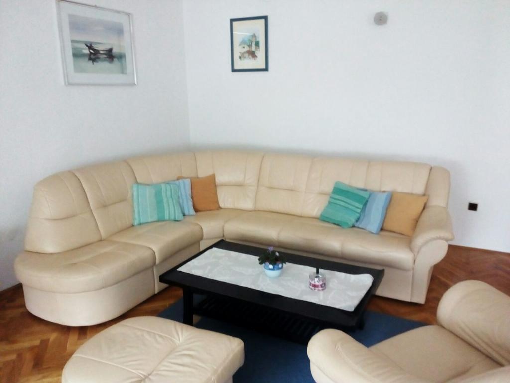Apartment Rose Солин Екстериор снимка